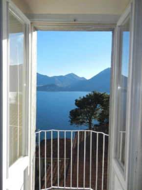 Charmantes Pfarrhaus mit Seeblick und Garten